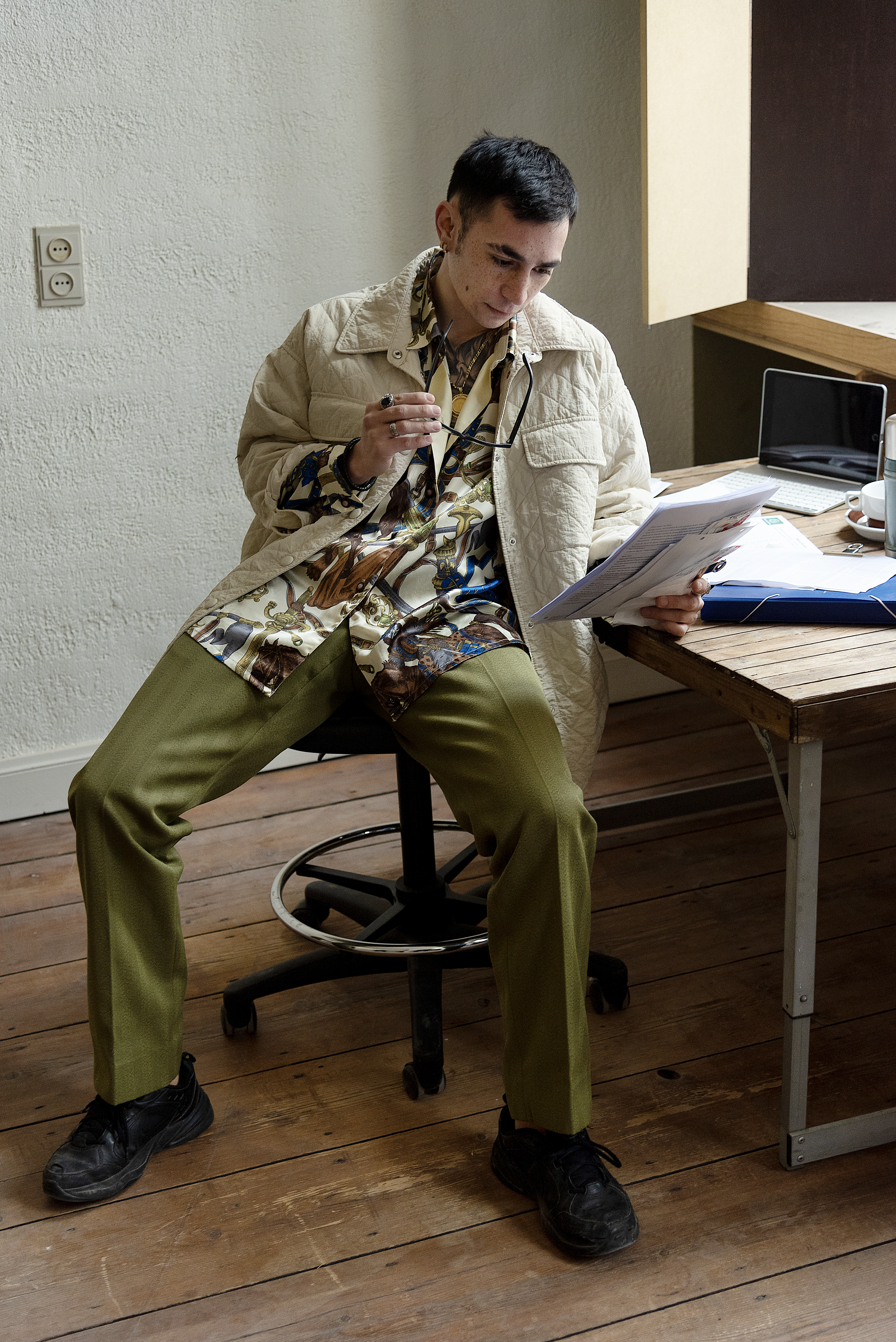 diplomat working at desk